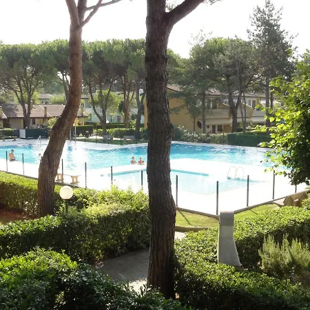 Villaggio Azzurro アパート ビビオーネ